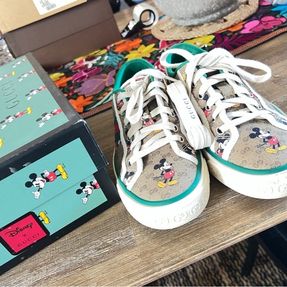 Gucci x Disney Mickey Mouse Athletic Shoes - Green and Cream - Picture 1 of 6